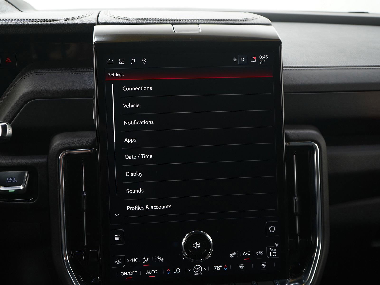 Used 2025 GMC Yukon Denali AWD/4WD image 17