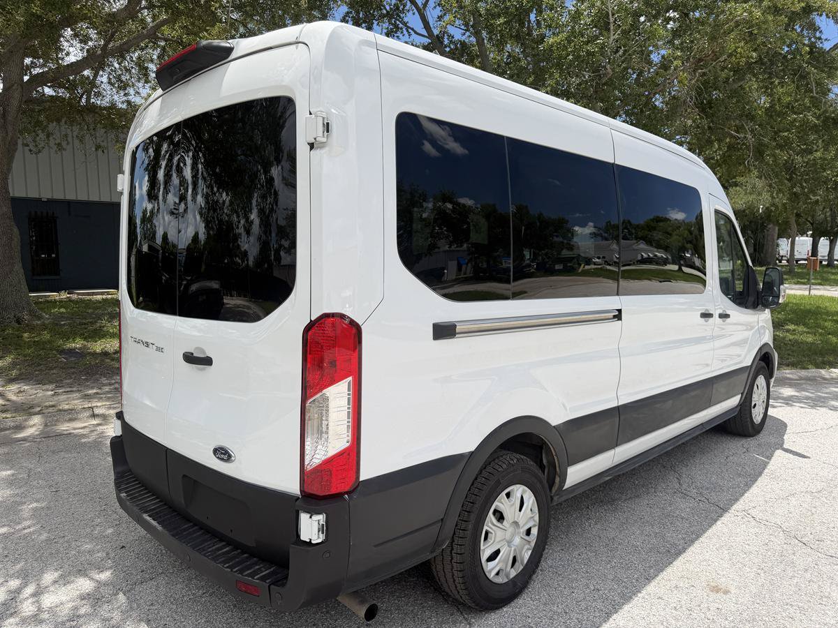 Used 2025 Ford Transit 350 XLT RWD image 4