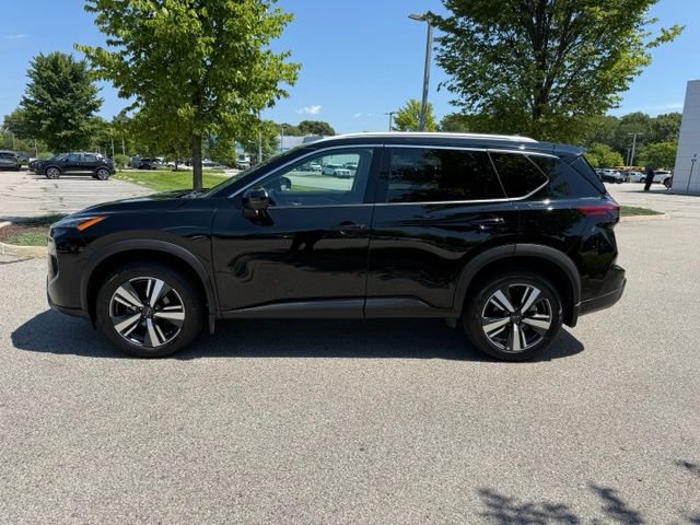 Used 2024 Nissan Rogue SL AWD/4WD image 8