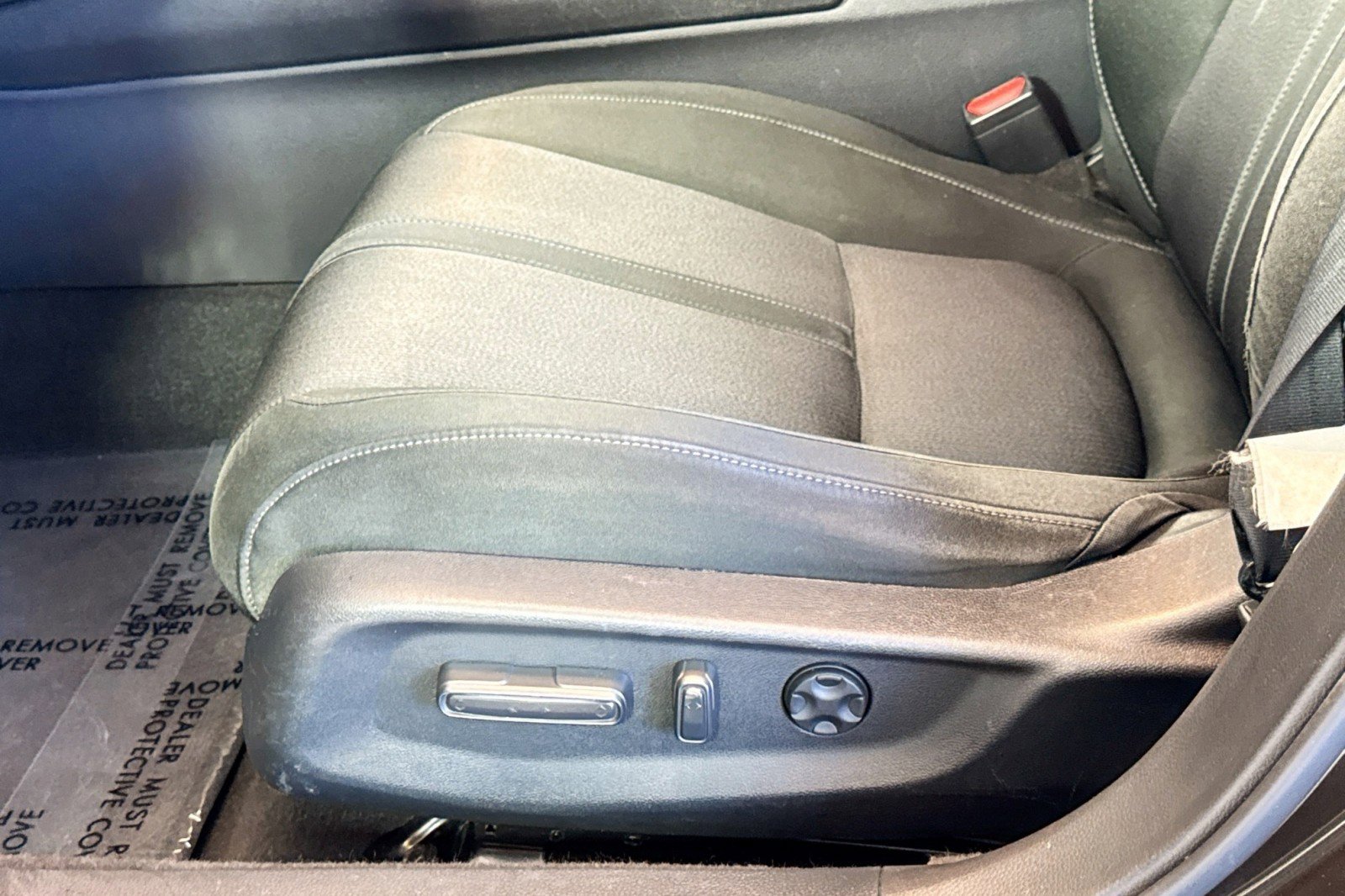 Used 2018 Honda Accord EX image 17