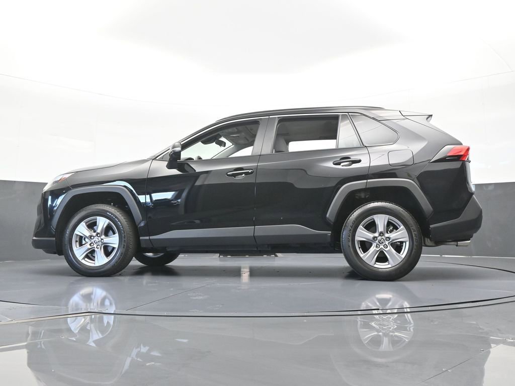 Used 2025 Toyota RAV4 XLE w/ Convenience Package FWD image 54