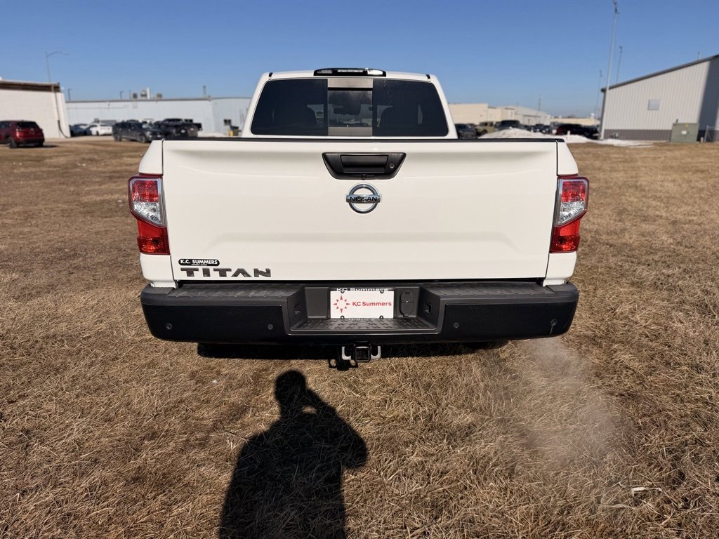 Used 2021 Nissan Titan S w/ S Utility Package image 6