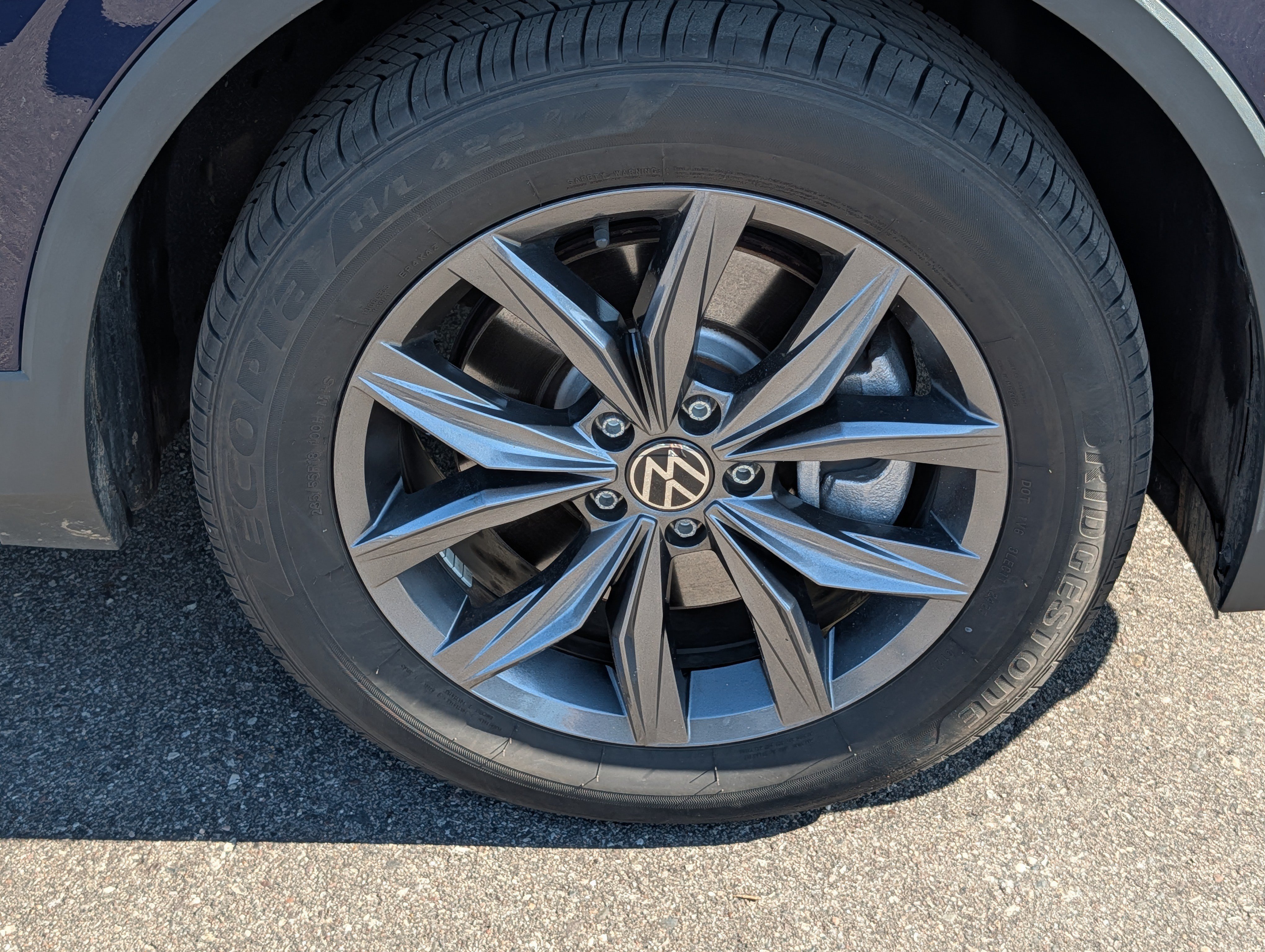 Used 2023 Volkswagen Tiguan SE w/ Panoramic Sunroof Package AWD/4WD image 15