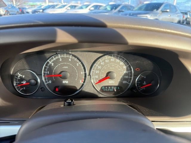 Used 2005 Chrysler Sebring Touring w/ Electronics Convenience Group image 24