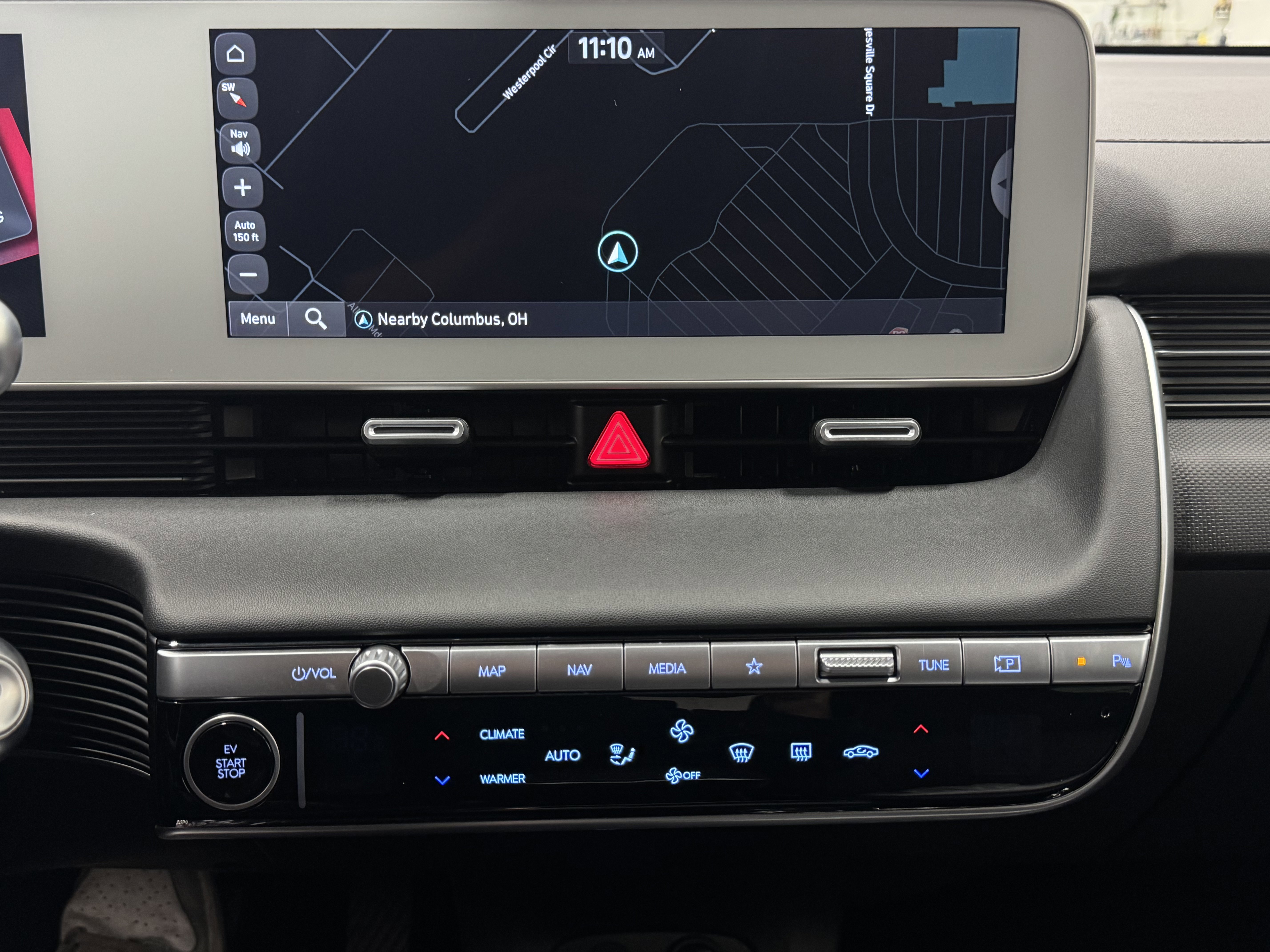 Used 2024 Hyundai Ioniq 5 SEL image 27