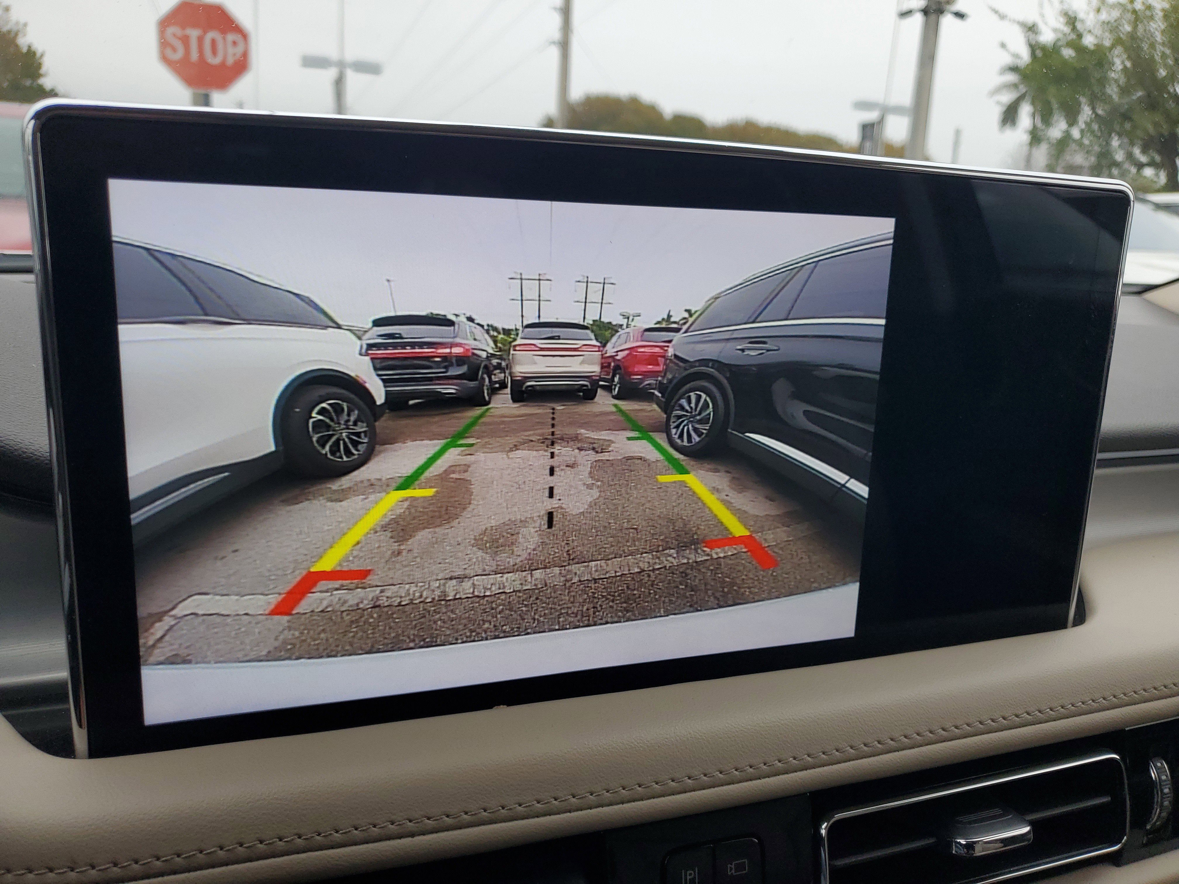 Certified 2022 Lincoln Nautilus FWD image 19