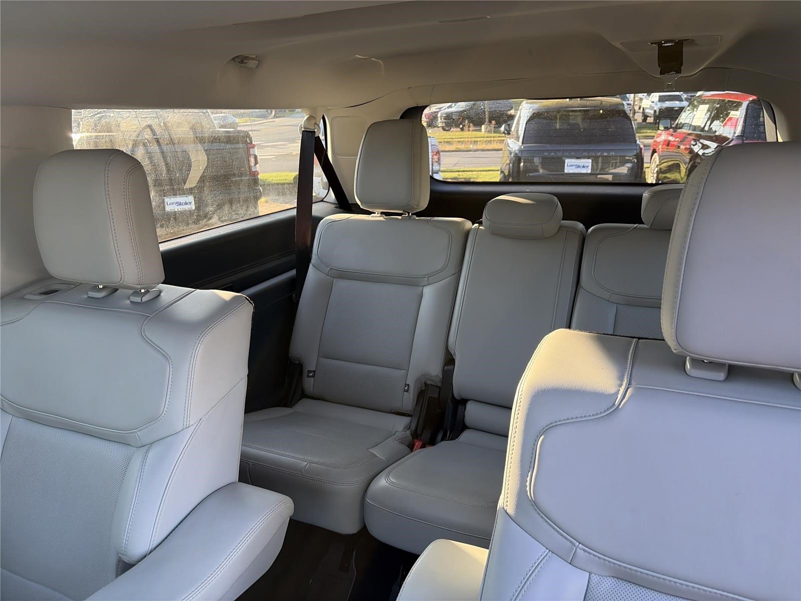 Used 2025 Ford Expedition Max Platinum w/ Driver's Package AWD/4WD image 13