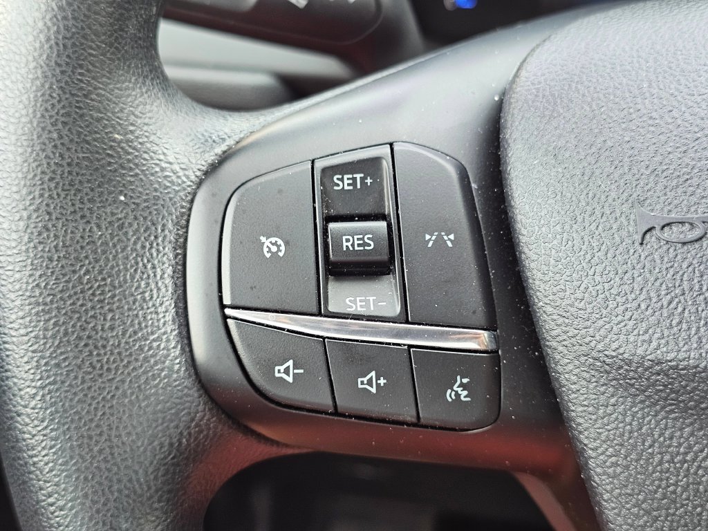 Used 2025 Ford Escape Active AWD/4WD image 25