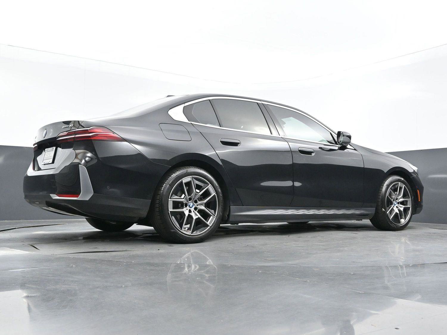 Used 2024 BMW i5 eDrive40i w/ M Sport Package image 55