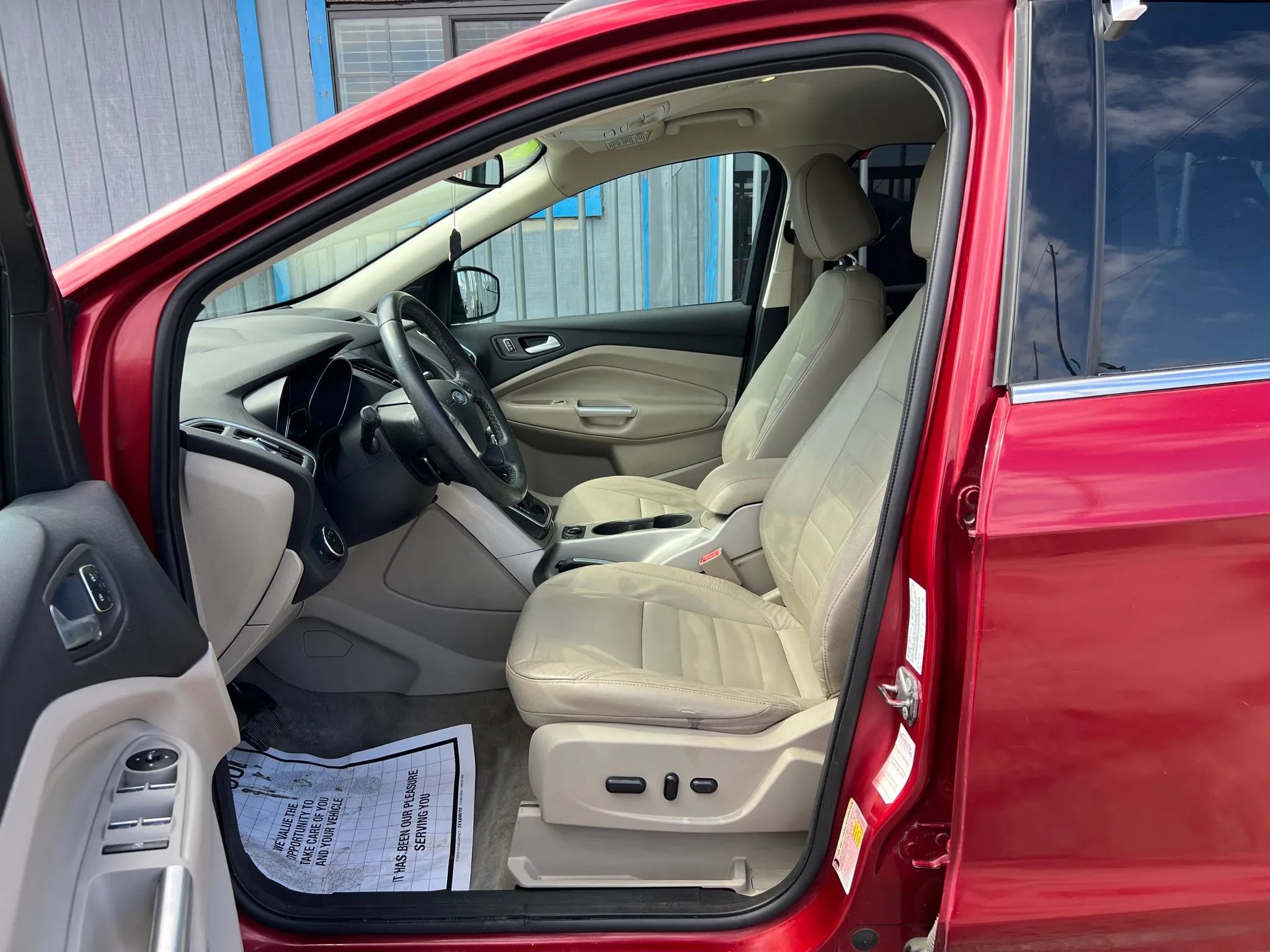 Used 2013 Ford Escape SEL FWD image 10