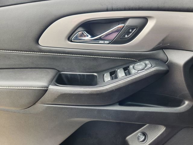 Used 2023 Chevrolet Traverse LT w/ LT Premium Package FWD image 25