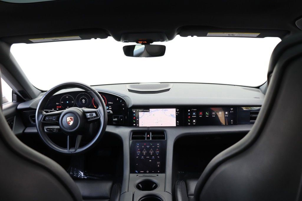 Used 2020 Porsche Taycan 4S image 35