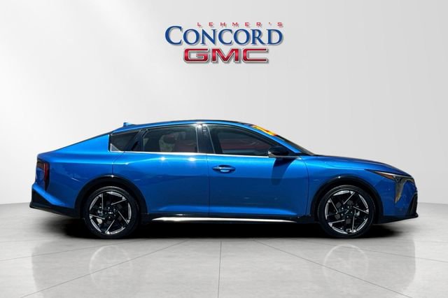 Used 2025 Kia K4 GT-Line w/ GT-Line Premium Package FWD image 3