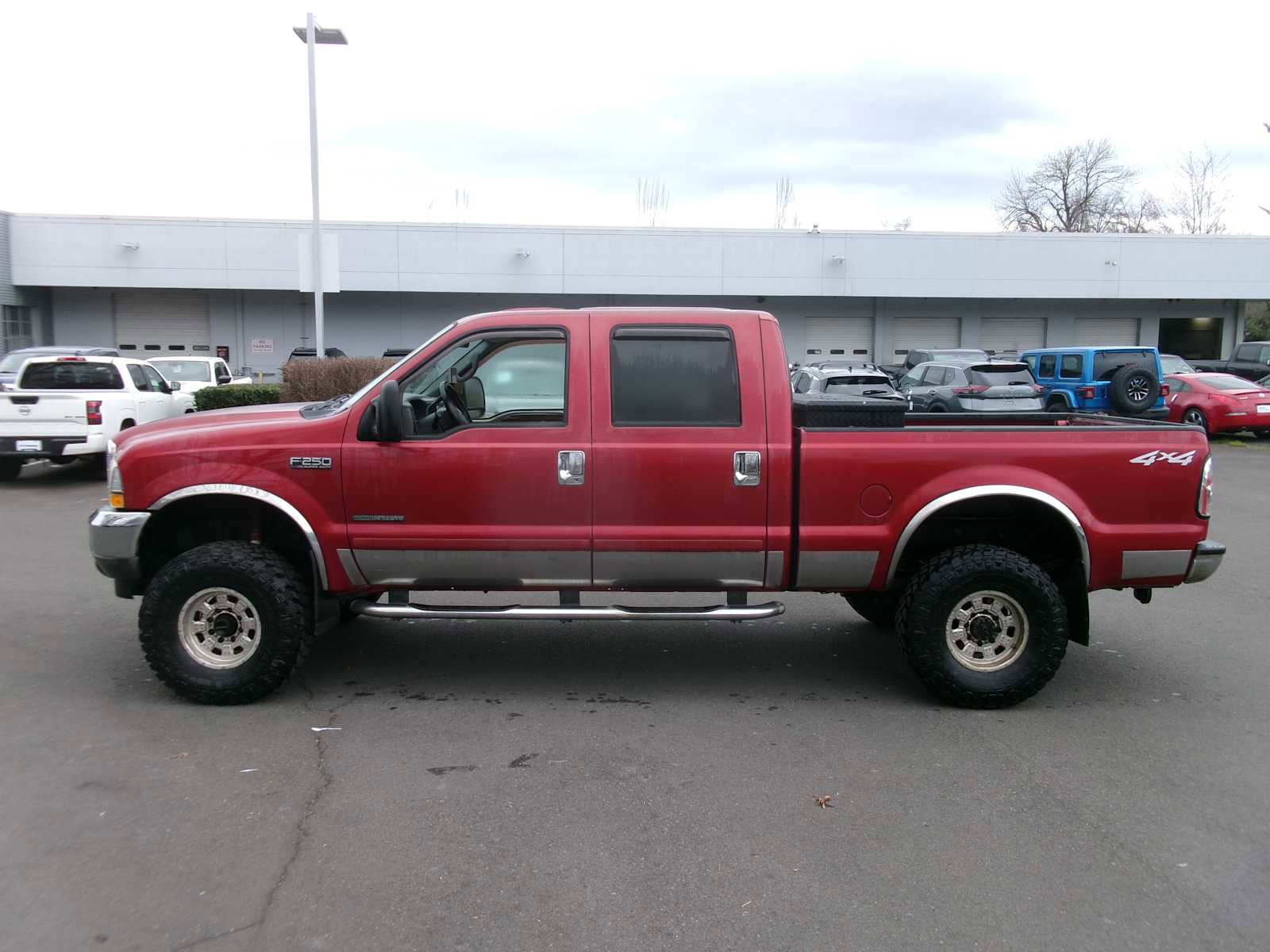 Used 2002 Ford F250 Lariat image 2