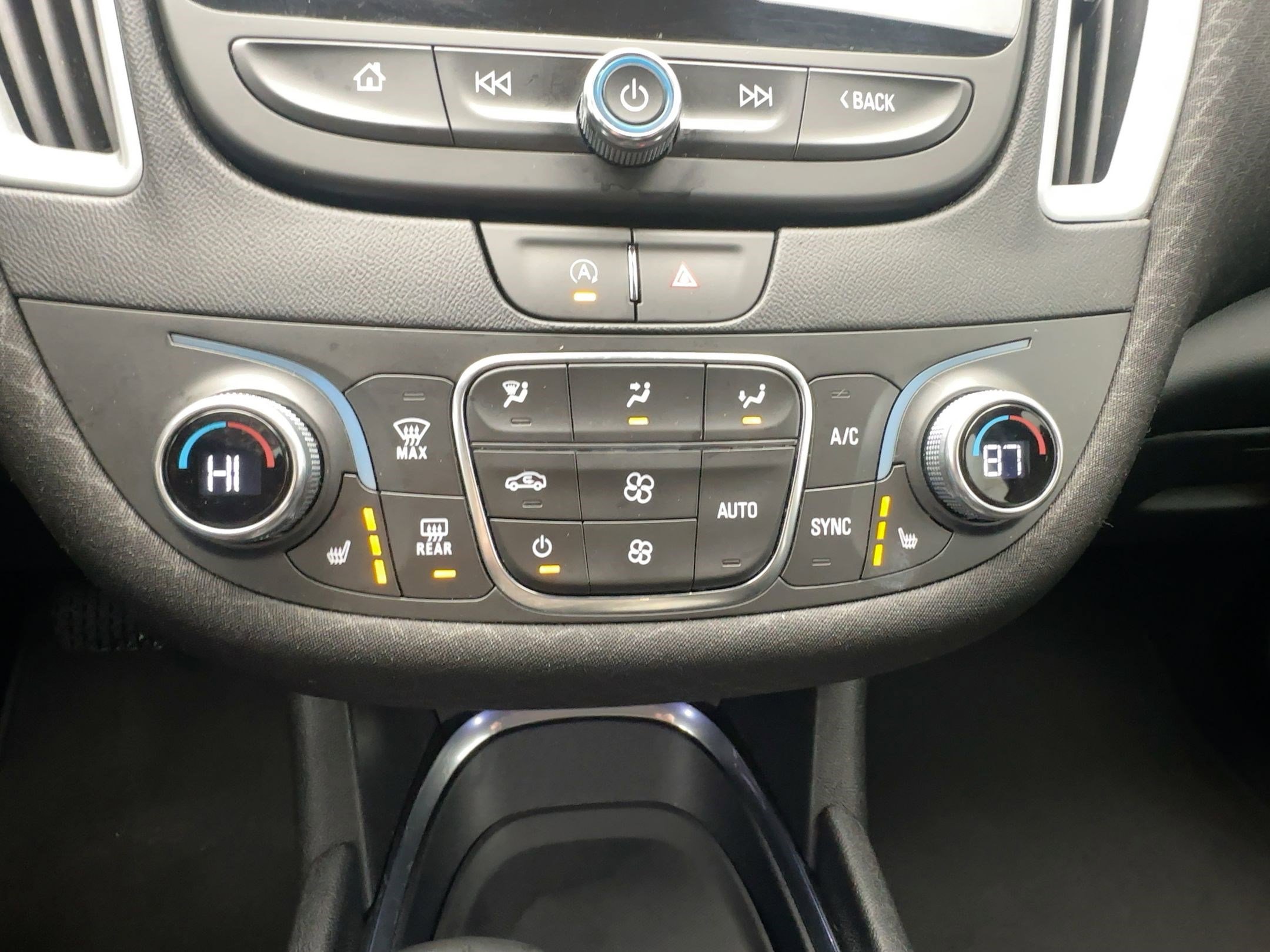 Used 2023 Chevrolet Malibu LT image 19