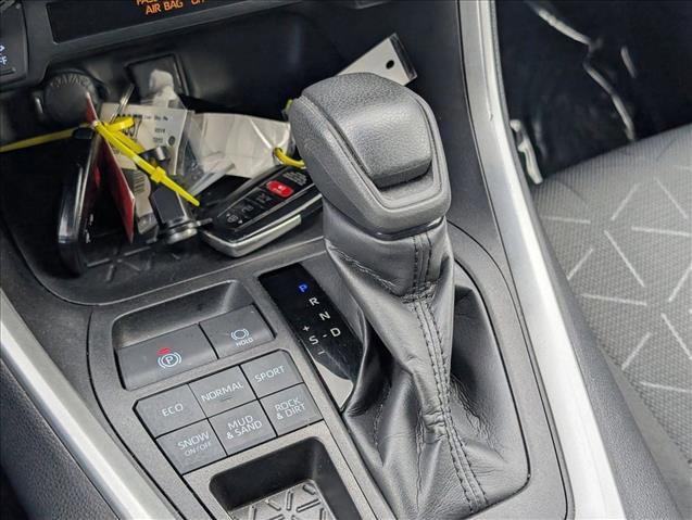 Certified 2022 Toyota RAV4 XLE image 13