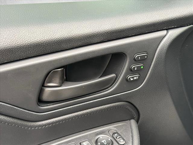 Used 2023 Honda Odyssey EX-L image 16