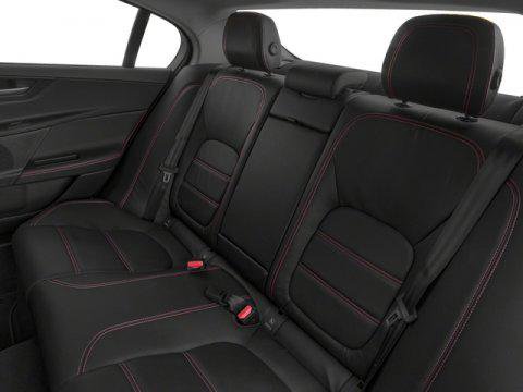 Used 2018 Jaguar XE Premium image 14