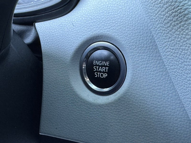 Used 2023 Toyota Corolla SE image 14