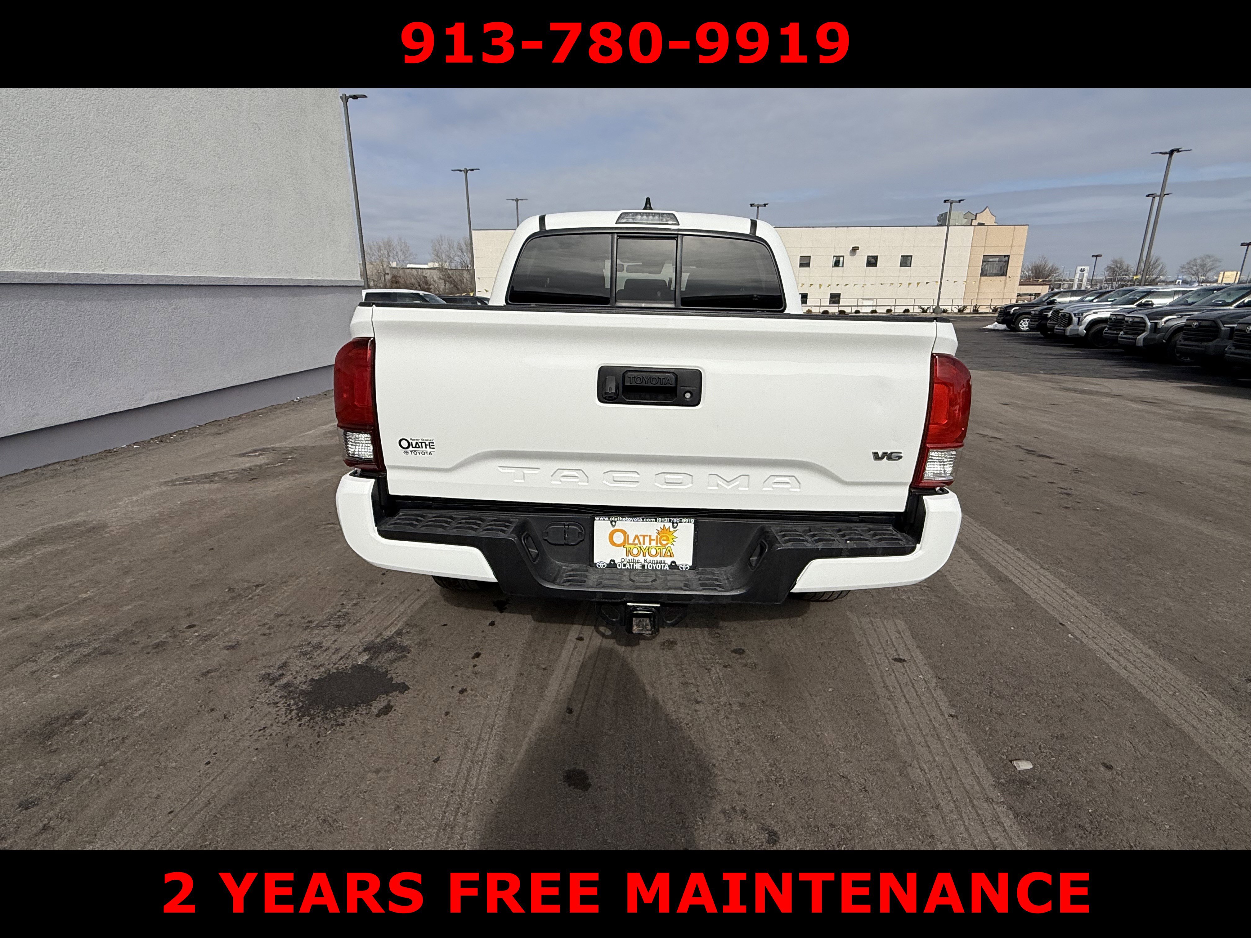 Certified 2022 Toyota Tacoma SR image 4