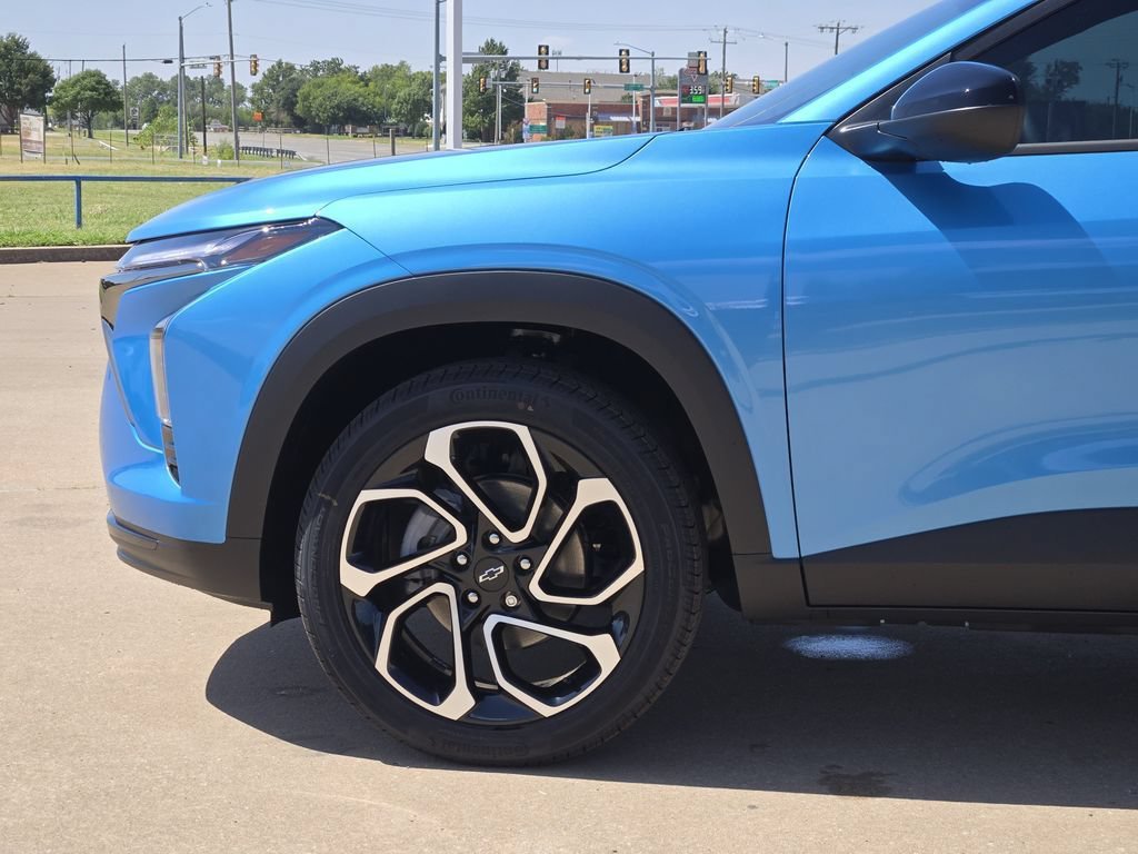 New 2026 Chevrolet Trax RS w/ Sunroof Package FWD image 20