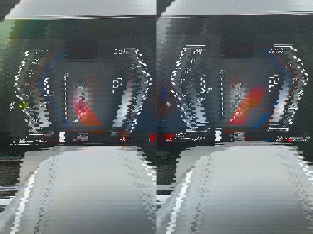 Used 2024 BMW X7 xDrive40i image 20