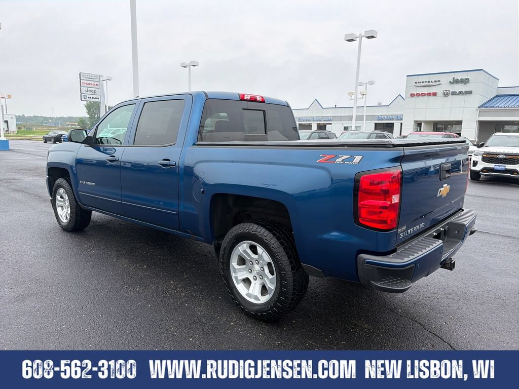 Used 2018 Chevrolet Silverado 1500 LT w/ All Star Edition AWD/4WD image 3