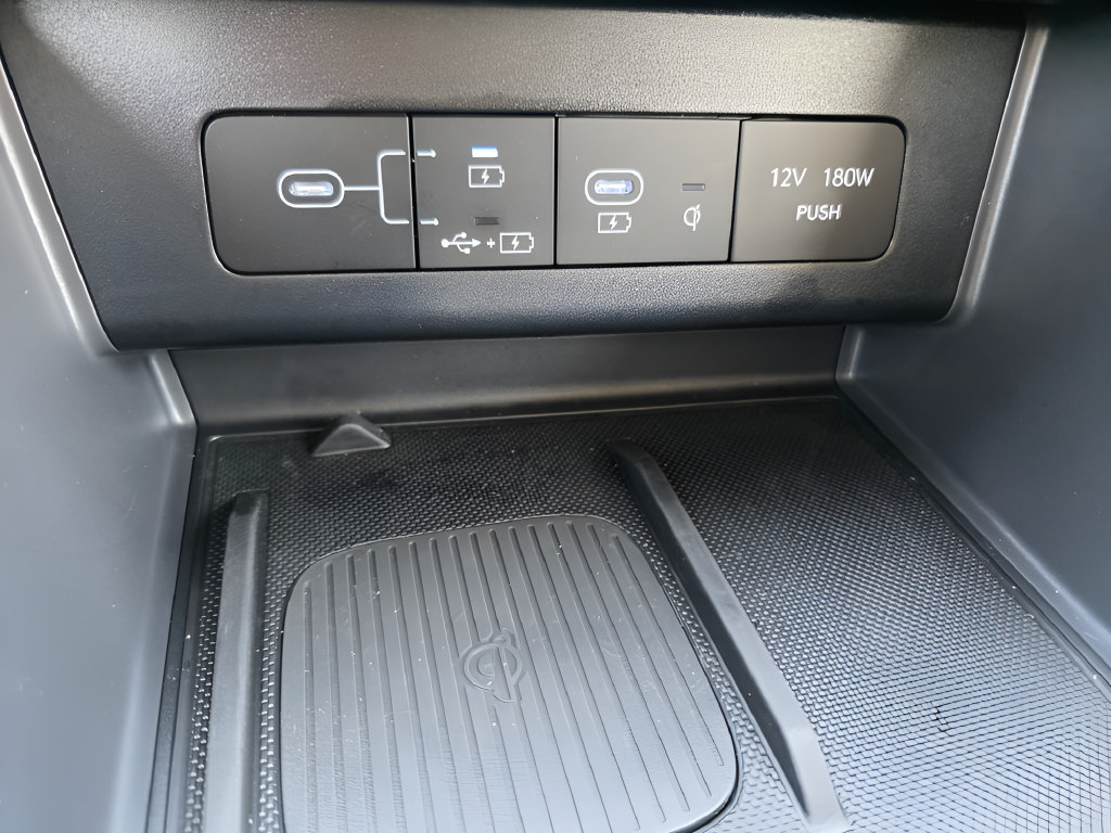 New 2026 Hyundai Sonata SEL FWD image 19