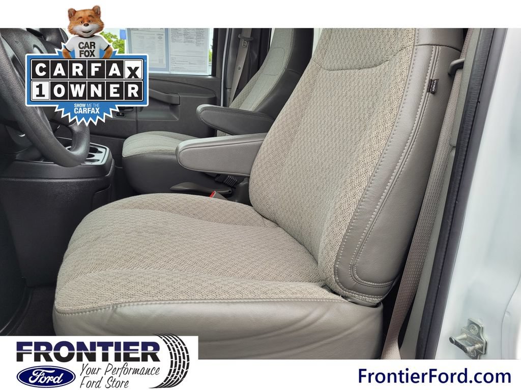 Used 2024 Chevrolet Express 3500 LT w/ LT Preferred Equipment Group RWD image 23
