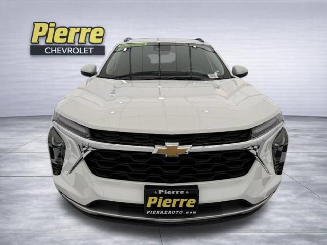 New 2026 Chevrolet Trax LT w/ Driver Confidence Package FWD image 7