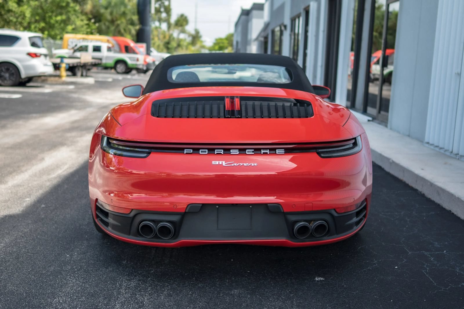 Used 2022 Porsche 911 Carrera w/ Premium Package RWD image 8