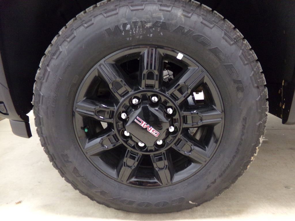 New 2026 GMC Sierra 2500 AT4 w/ AT4 Premium Plus Package image 31