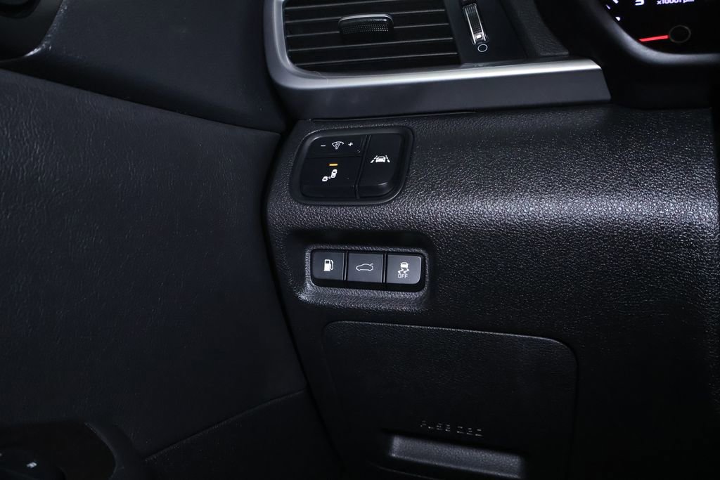 Used 2020 Kia Optima Premium image 25