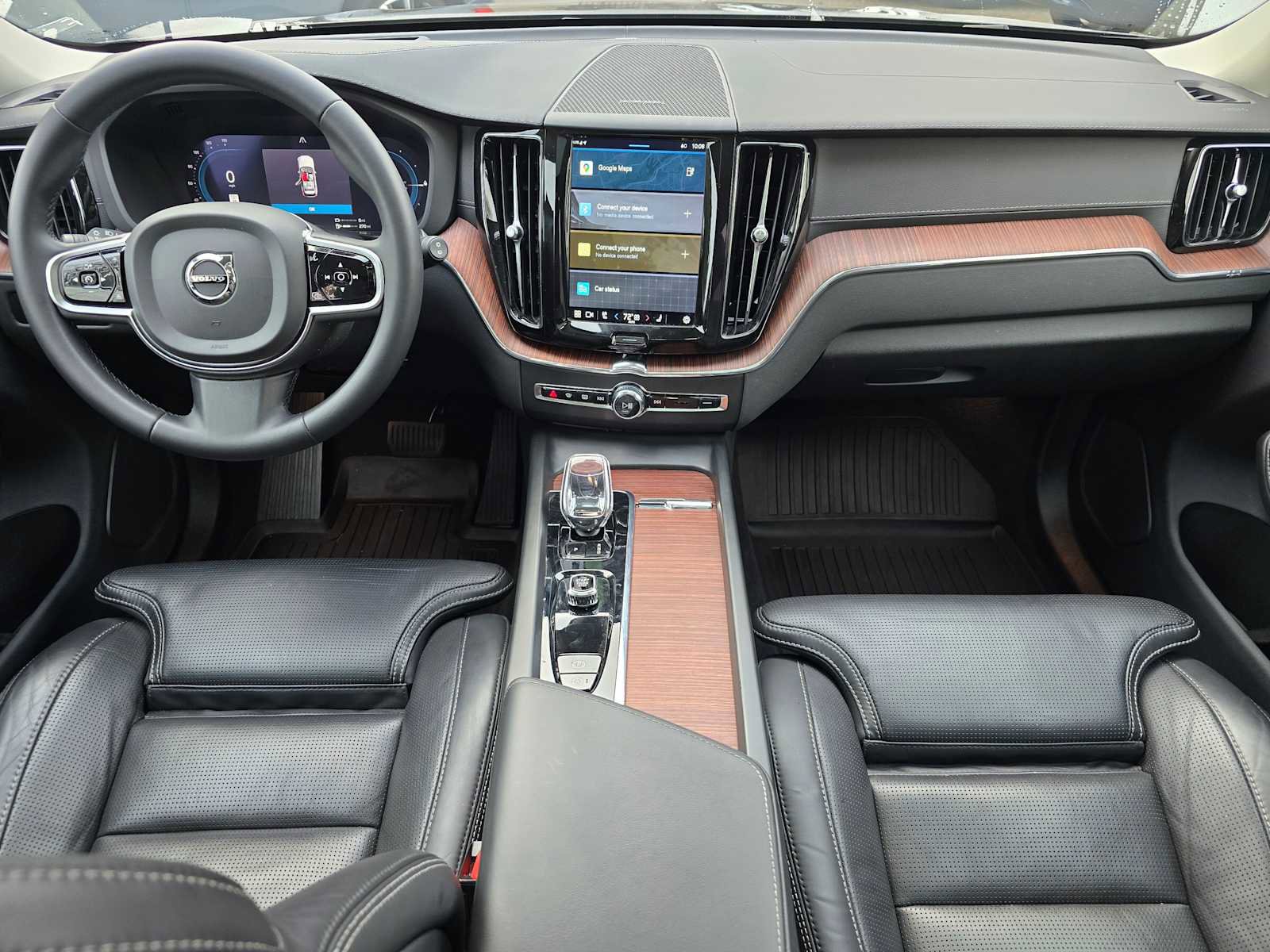 Certified 2023 Volvo XC60 T8 Ultimate w/ Climate Package image 18