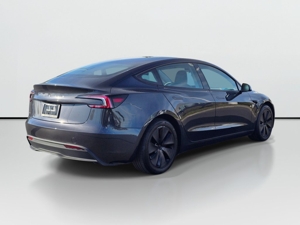 Used 2024 Tesla Model 3 Standard Range RWD image 5
