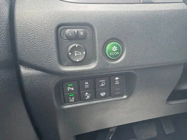 Used 2023 Honda Ridgeline RTL-E image 23