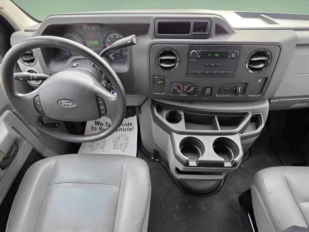 Used 2019 Ford E-350 and Econoline 350 Super Duty image 21