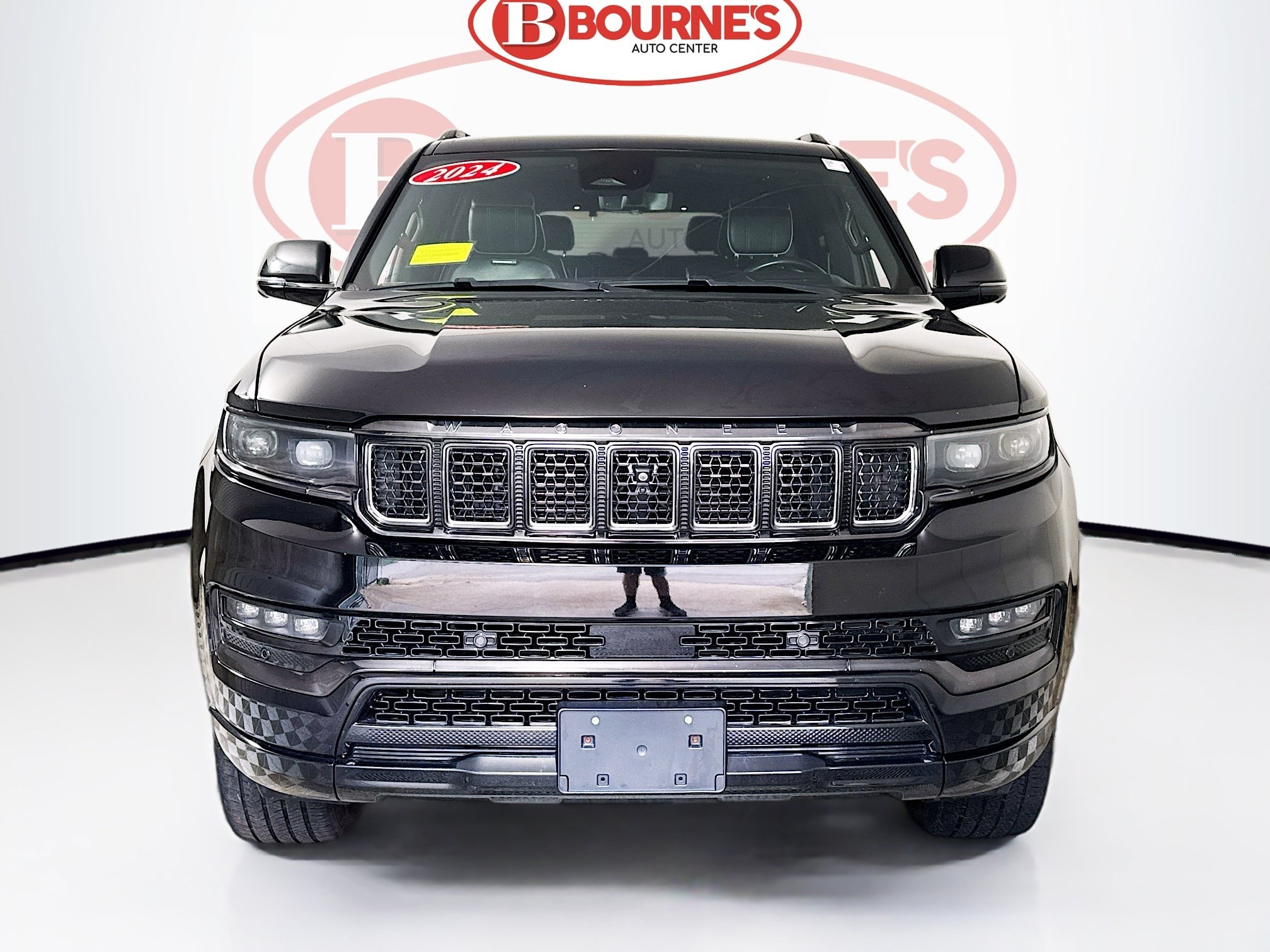 Used 2024 Jeep Grand Wagoneer Series II Obsidian w/ Quick Order Packagew 28T AWD/4WD image 8
