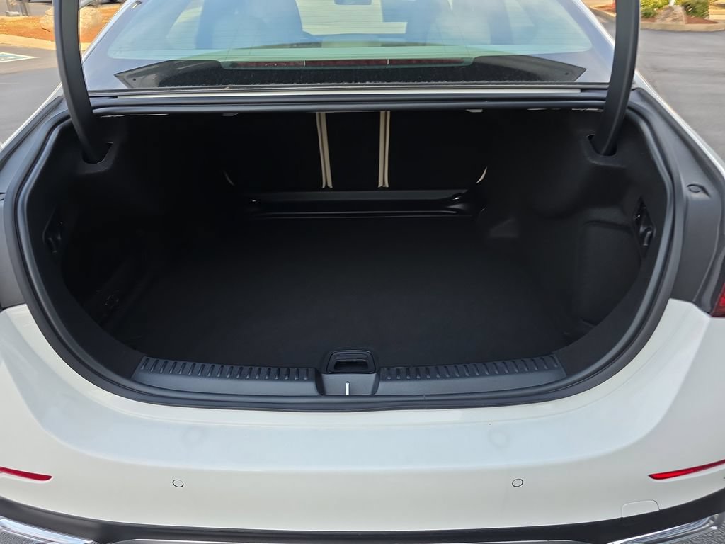 New 2026 Mercedes-Benz E 350 4MATIC Sedan image 14