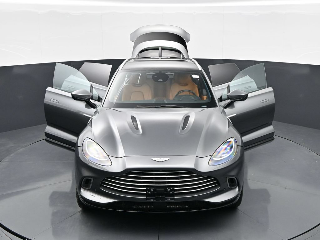 Used 2021 Aston Martin DBX AWD/4WD image 50