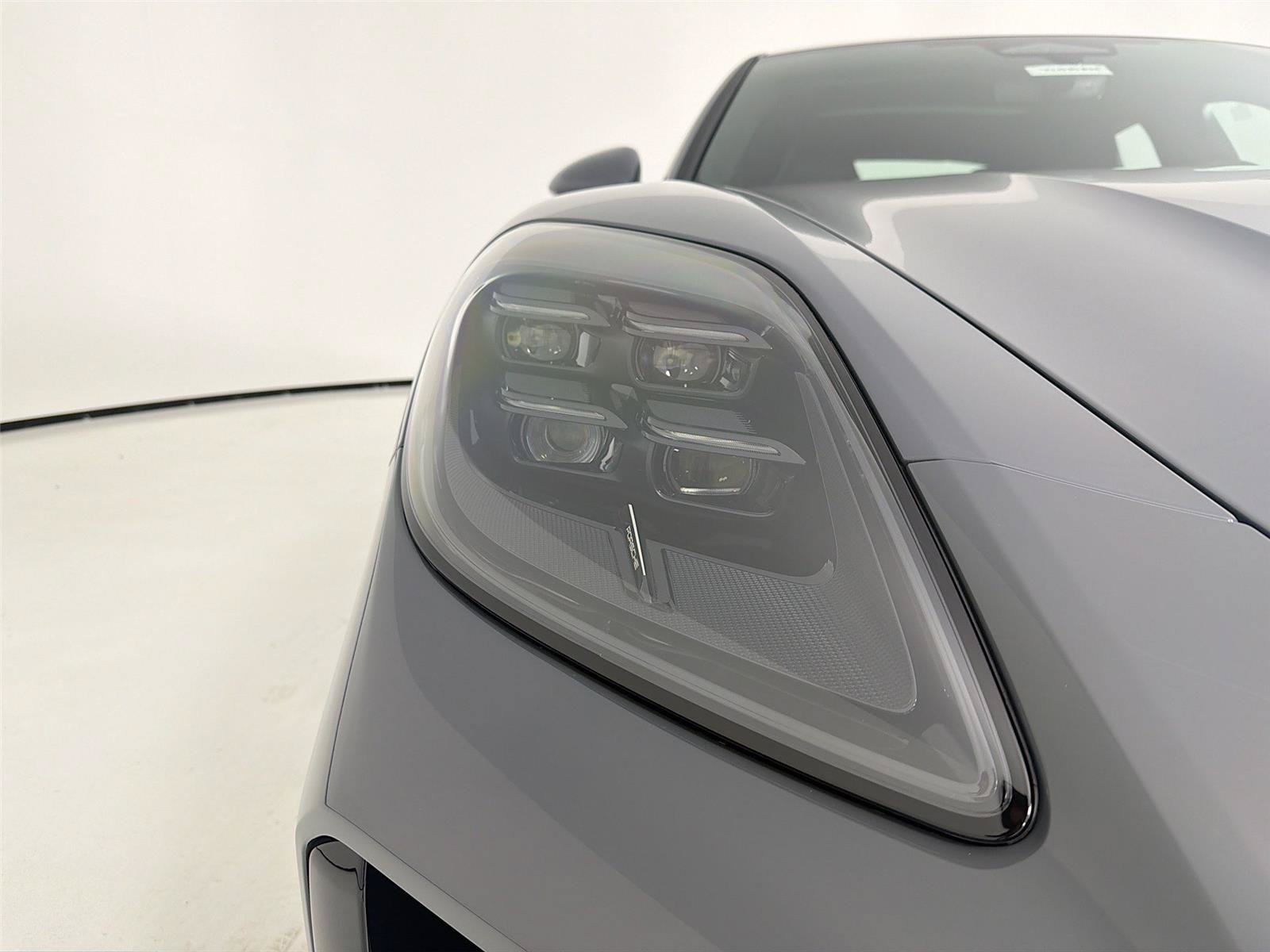 New 2026 Porsche Panamera GTS AWD/4WD image 32