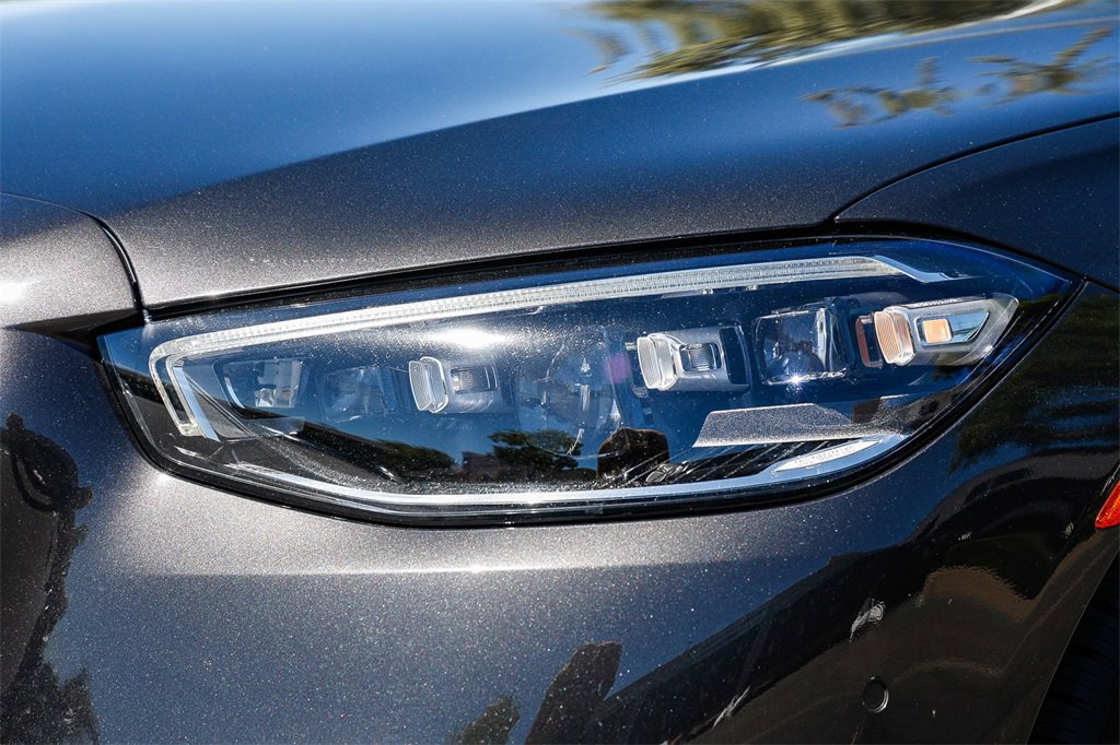 Certified 2023 Mercedes-Benz S 500 4MATIC image 7