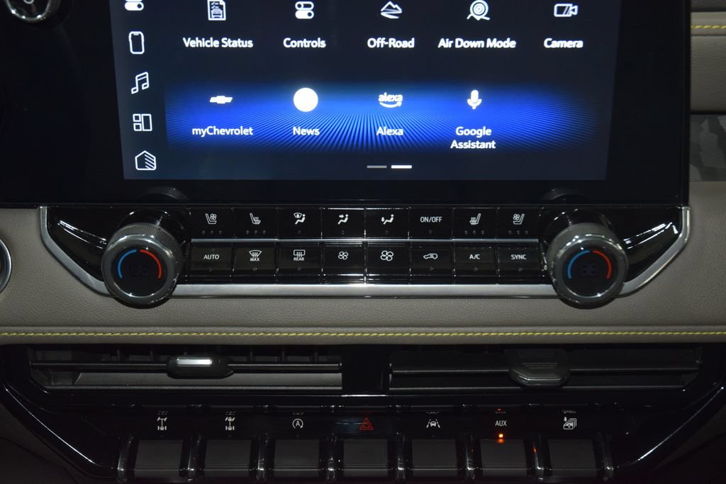 Used 2023 Chevrolet Colorado ZR2 w/ Desert Boss Special Edition AWD/4WD image 36