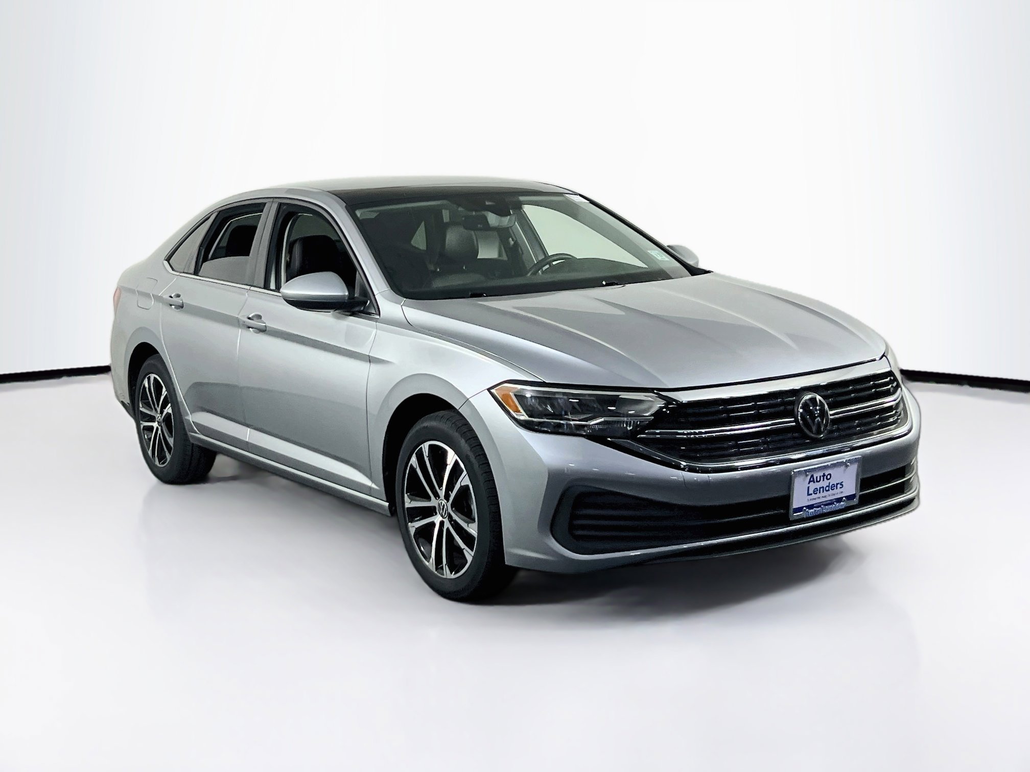 Used 2022 Volkswagen Jetta SE FWD image 3