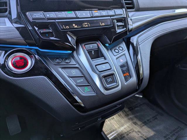 Used 2023 Honda Odyssey Elite image 12