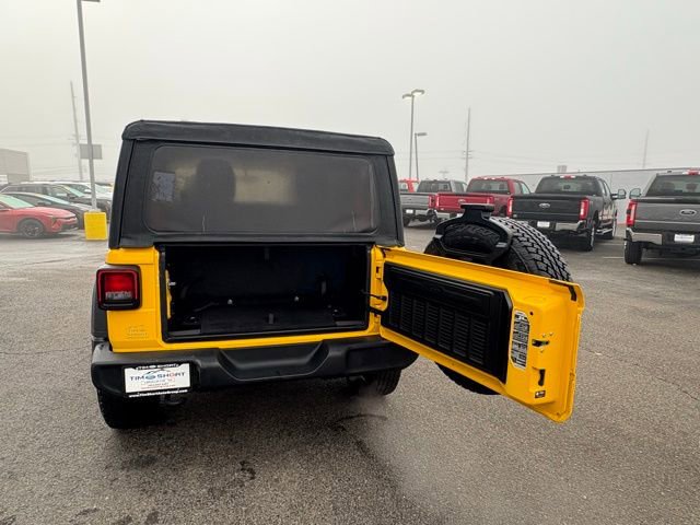 Used 2021 Jeep Wrangler Sport image 28