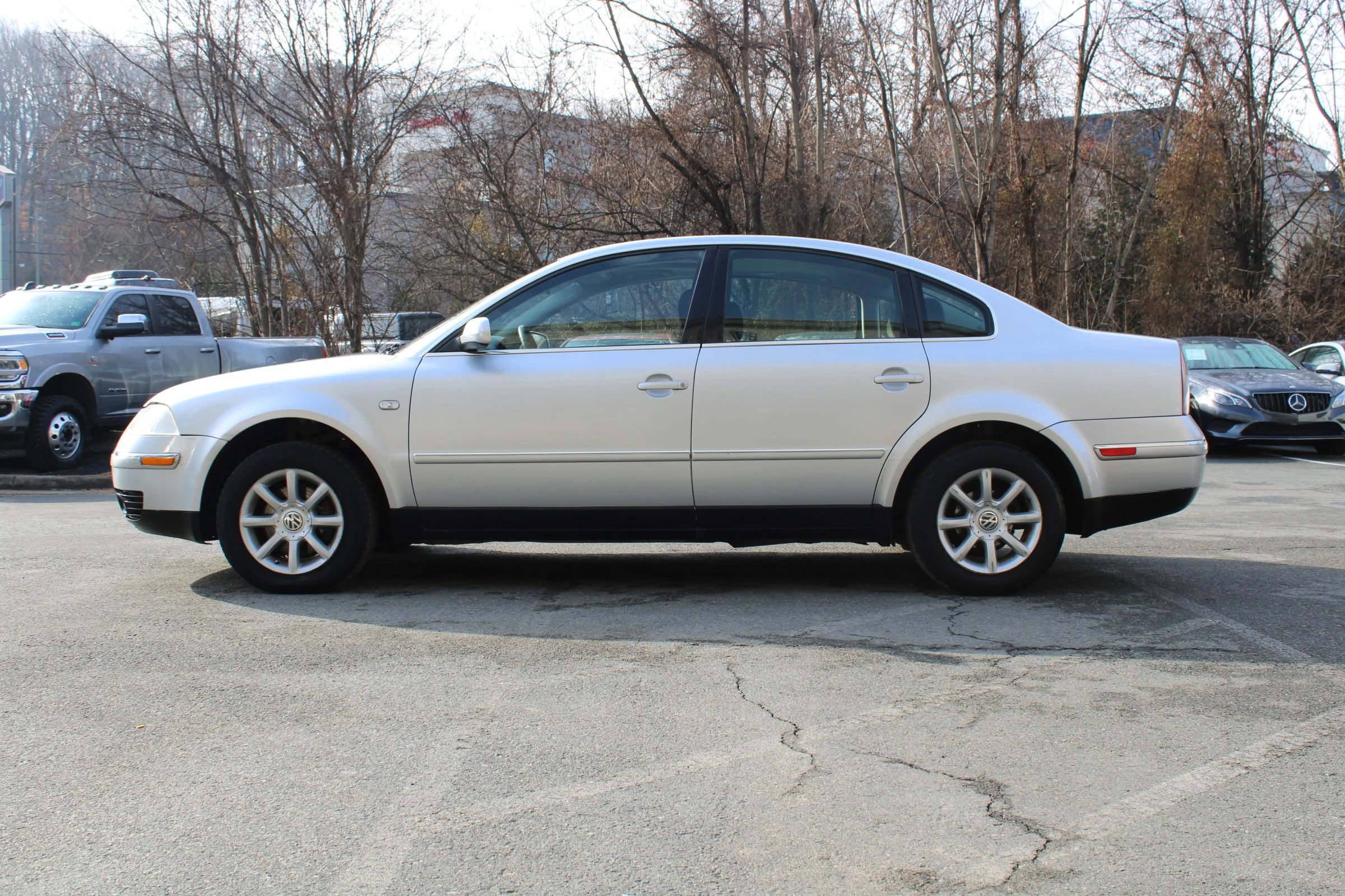 Used 2004 Volkswagen Passat GLS image 23