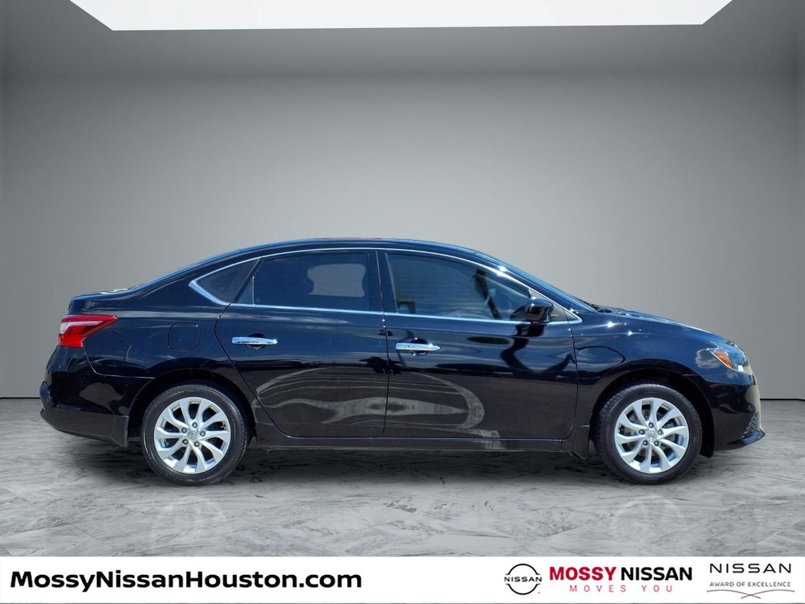 Used 2019 Nissan Sentra SV FWD image 8