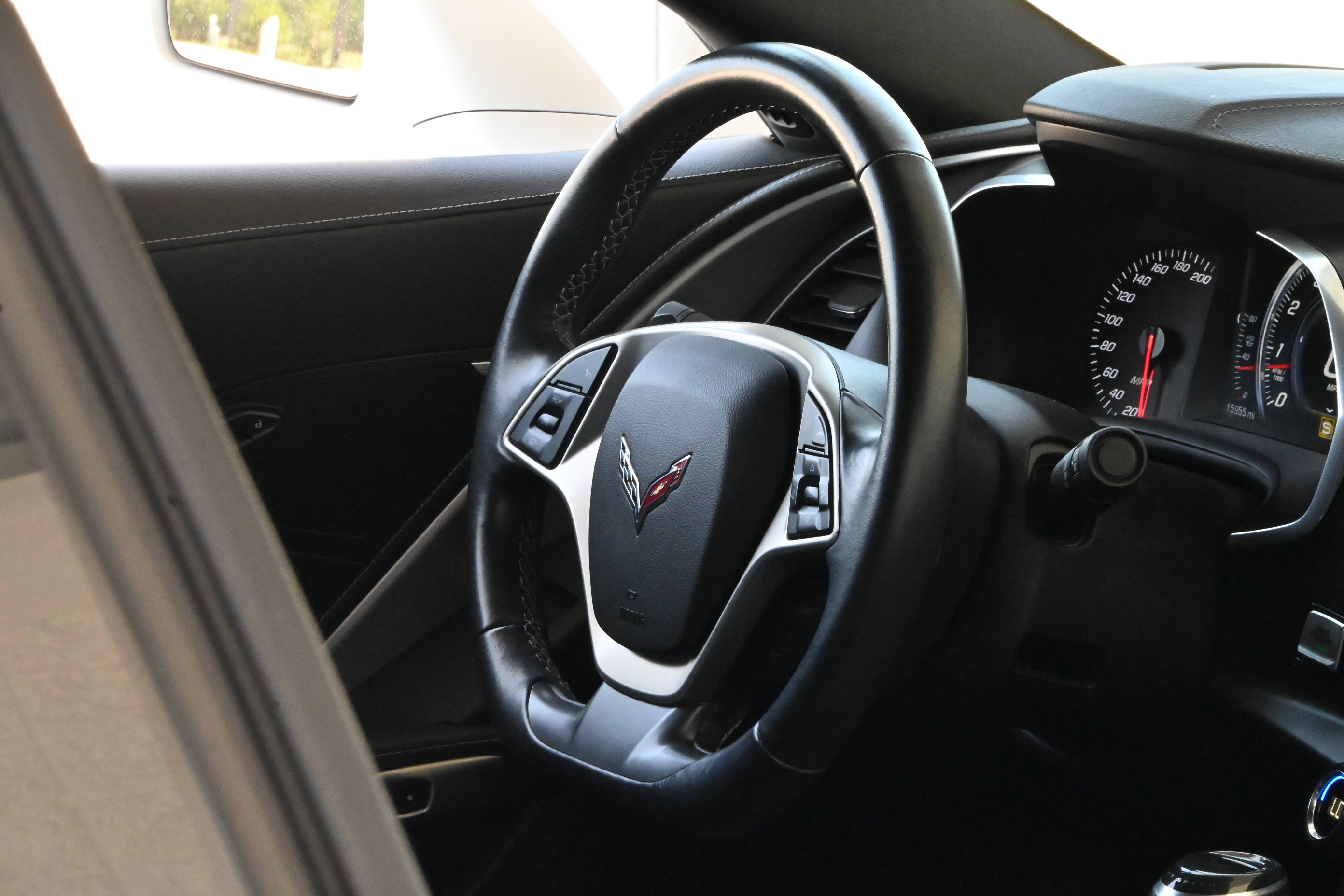 Used 2019 Chevrolet Corvette Grand Sport RWD image 33