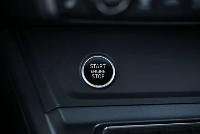 Certified 2025 Audi Q3 2.0T Premium w/ Convenience Package image 37